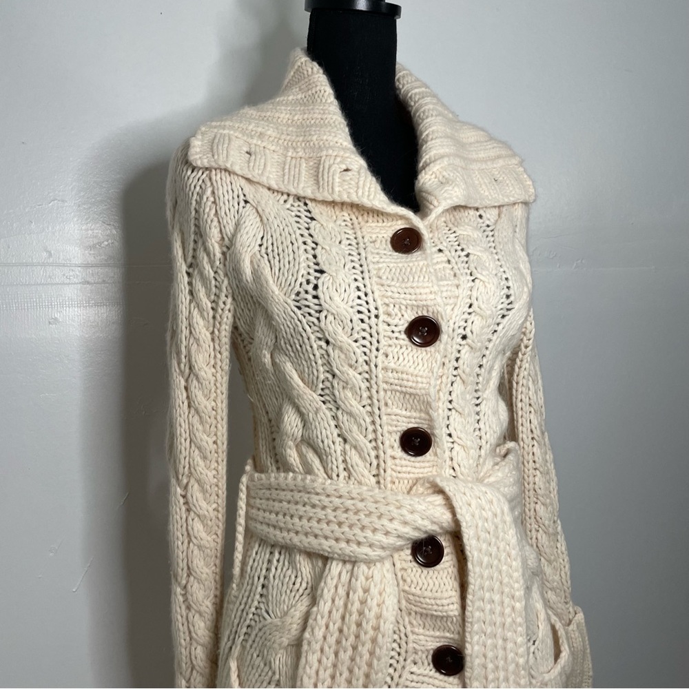Abercrombie & Fitch Vintage Cream Lamb’s Wool Button Down Cable Knit Sweater - Picture 4 of 11